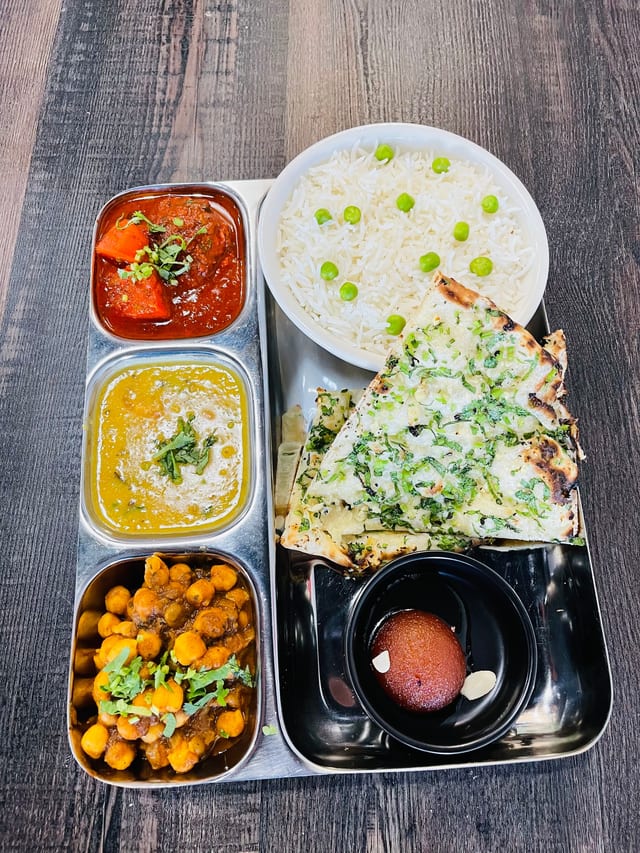 Vegetable Lunch Special.