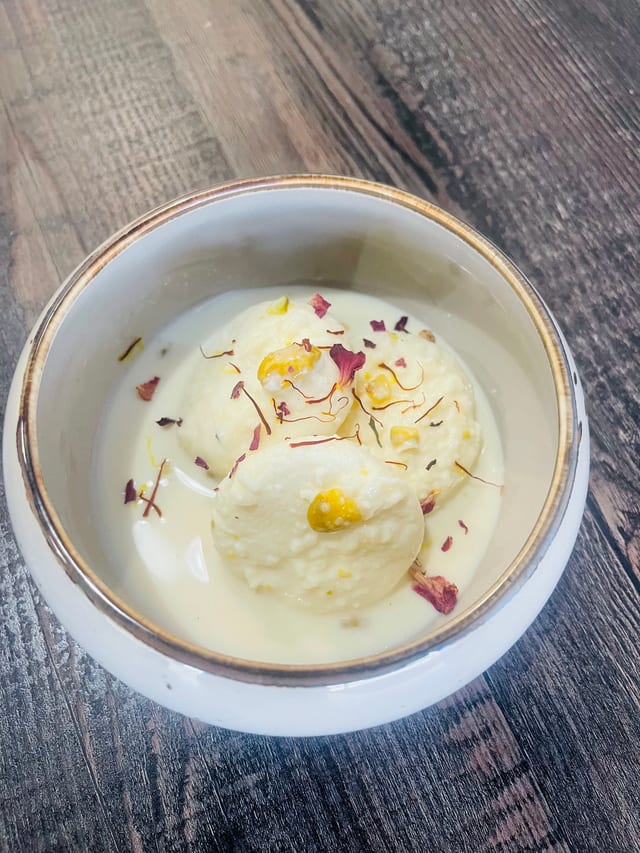 Kesar Ras Malai.